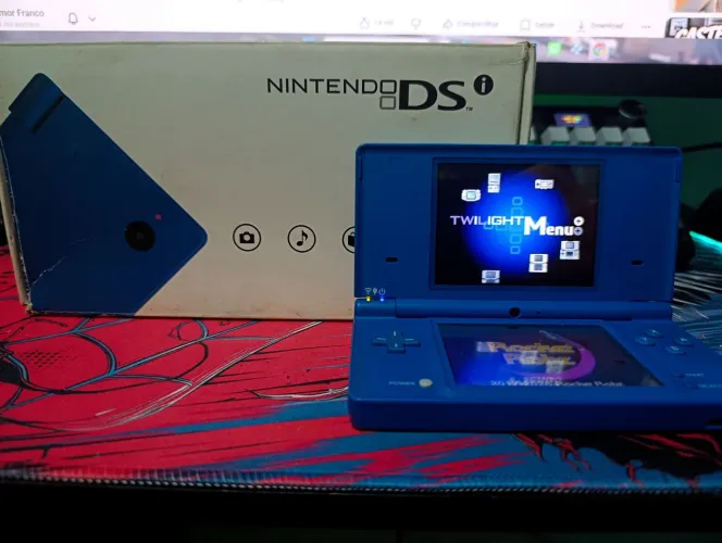 Nintendo DSi Azul - Na Caixa - Com Manuais