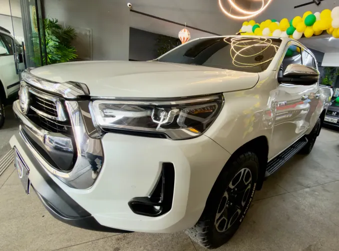Toyota Hilux CD SRX 4X4 2.8 TDI 16V Diesel Aut. 2021