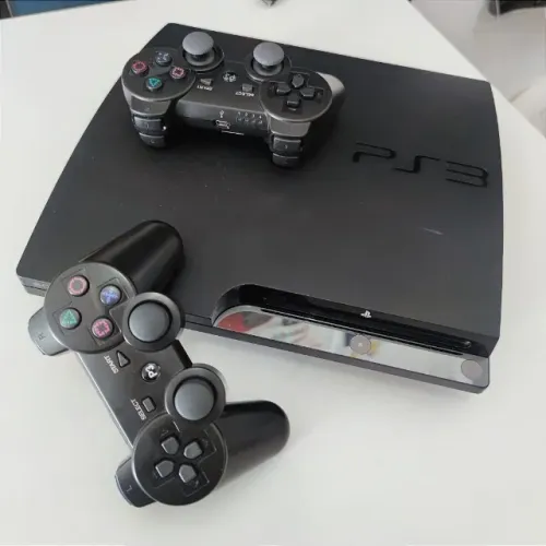 PS3 + 2 Controles + 10 Jogos - 6 Meses de Garantia