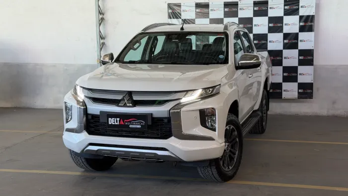 Mitsubishi L200 Triton Sport HPE-S 2.4 CD Dies. AUT 2022