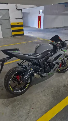 Zx 6R