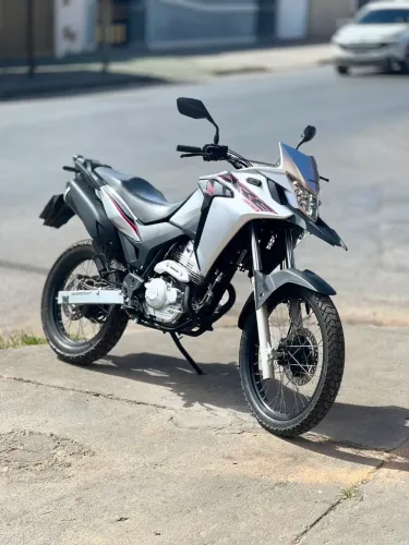 Xre 300 financiamento até 48x