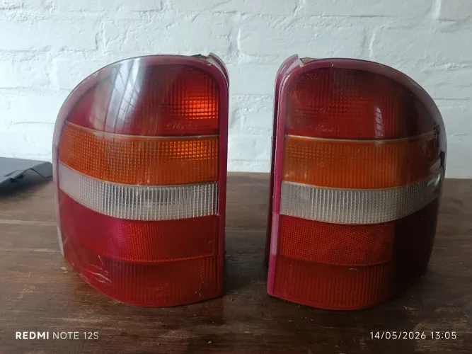 Lanternas traseiras Ford Mondeo Sw
