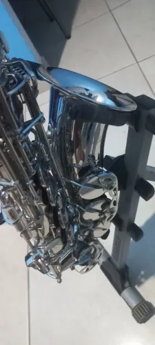 Sax alto eagle