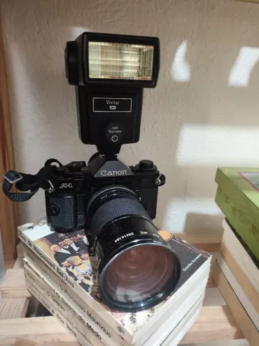 Câmera fotográfica analógica  Canon A1