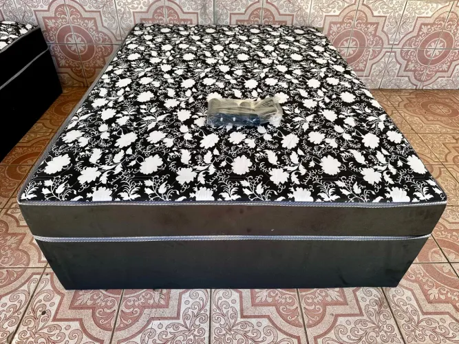 Cama Box Casal Completa com Colchão - Apenas R$300
