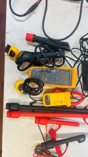 Analisador De Bateria Fluke Bt520