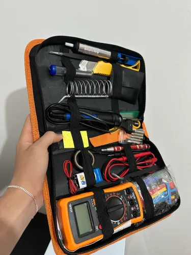 War Shark Estação de Solda Bivolt 127V/220V com Ajuste de Temperatura e Lupa, Kit Completo