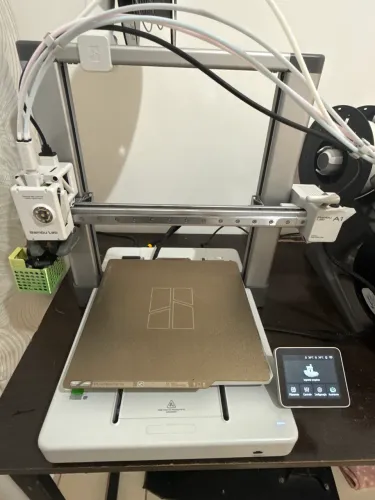 Impressora 3D Bambulab A1 com AMS