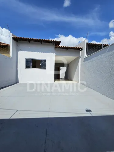 Casa no Setor Riviera Sul  Ótima localização, perto do Centro de Especialidades