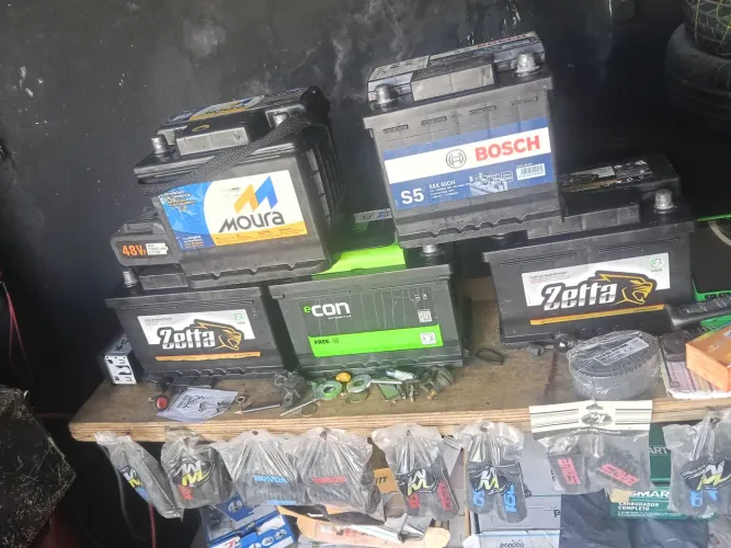 Bateria semi nova com garantia de 60 amperes 