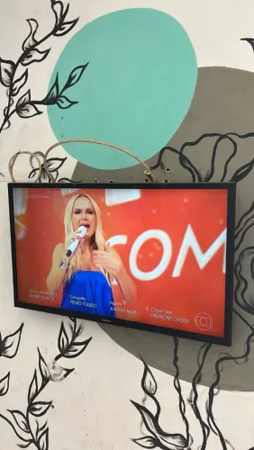Tv Samsung 32 conservada <br>Tv 32 Samsung toda ok <br>Watts *02 <br>Ac
