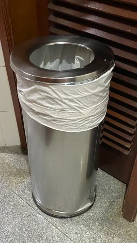 Lata de lixo em alumínio 