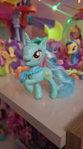 Lyra My Little Pony Reboot