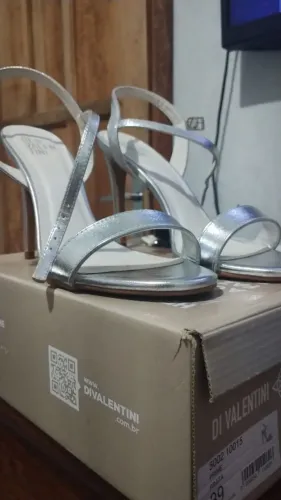 Vendo sapato alto