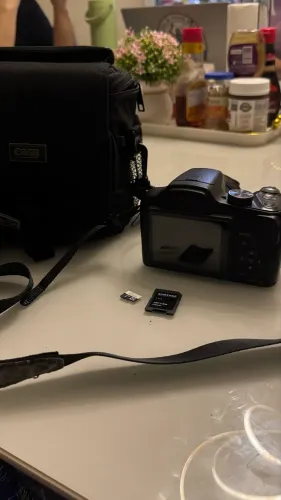     Panasonic Lumix DMC-LZ30