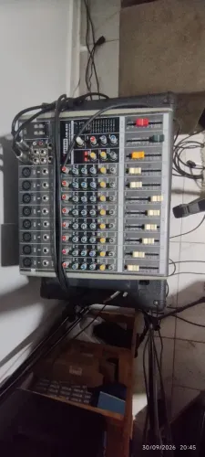 Mesa de som