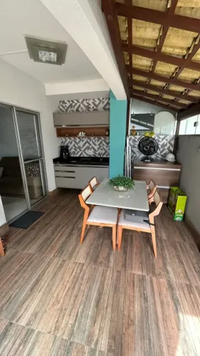 Apartamento 2 Qtos C/Suite C/ Quintal - Aldeia Itauna em Colina de Laranjeiras - Serra - E