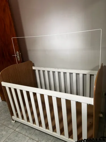 Berço Seminovo MDF