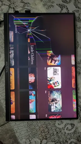 Monitor 2 k . Obs com tela quebrada 