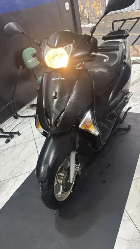 Vendo moto ? só pra rodar lead 110