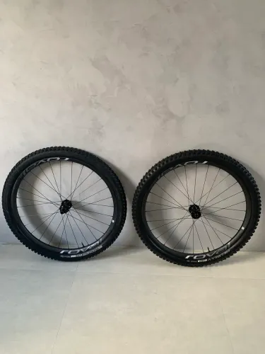 Rodas Roval Traverse SL Carbon 29
