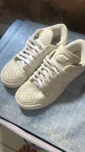 Tênis Nike Twist