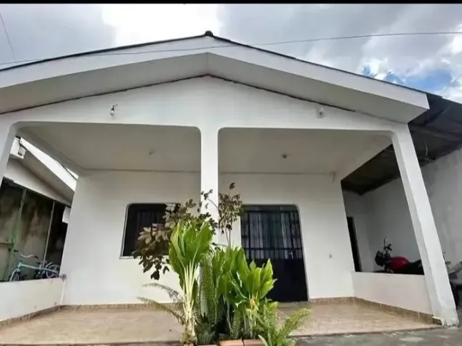 Casa pra vender na pedreira (urgência)