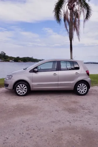 Volkswagen Fox Prime/higli. 1.6 Total Flex 8V 5P 2014