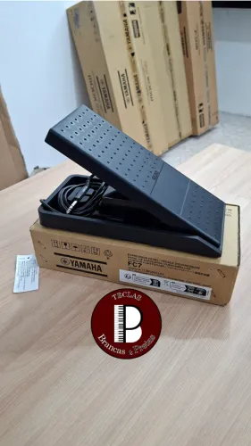 Pedal de Expressão Yamaha FC7 - NOVO - Aceitamos Trocas - Dividimos em até 12x