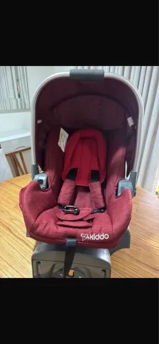 Bebê conforto Kiddo