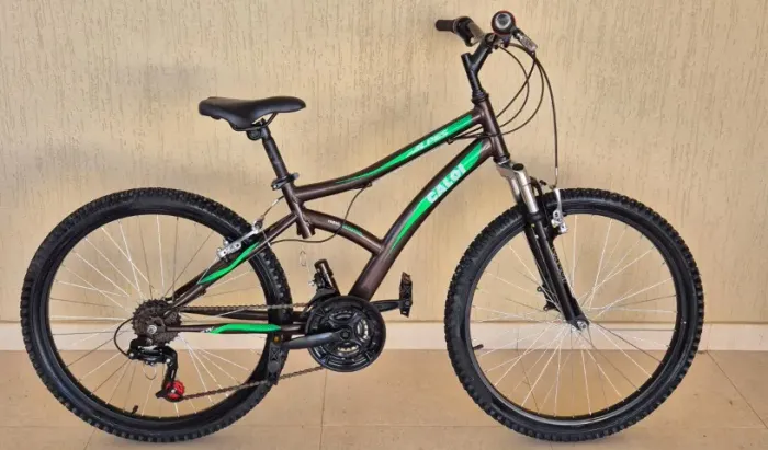 Bicicleta Caloi Alpes aro 24 com 21 Marchas