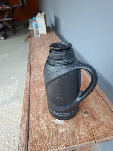 Garrafa de café invicta 