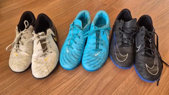 Combo de 3 chuteiras Nike pouco usadas tamanho 38 originais 