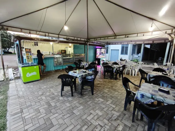 Vendo Tenda para Eventos ou Cobertura em Geral.