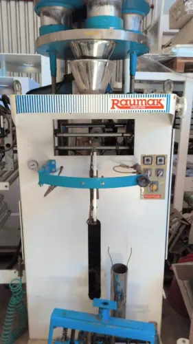 Empacotadeira Raumak volumétrica automática