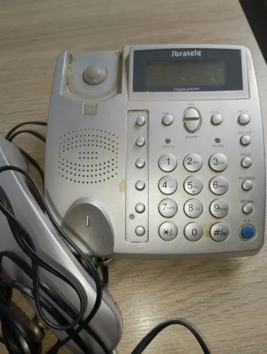 Telefone com secretaria eletrônica