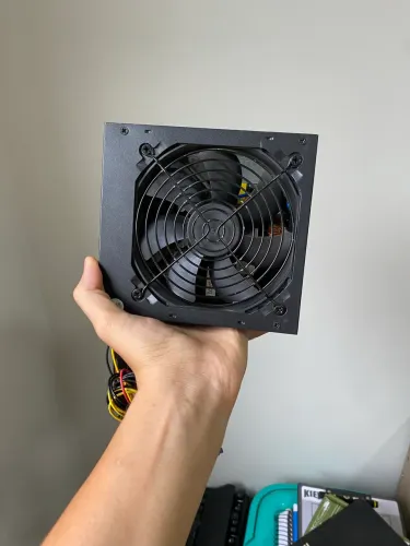 Fonte Draxen, 400w, pfc ativo, selo 80 plus white