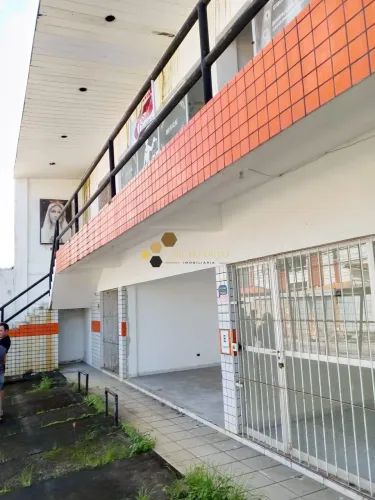 Galeria comercial à venda