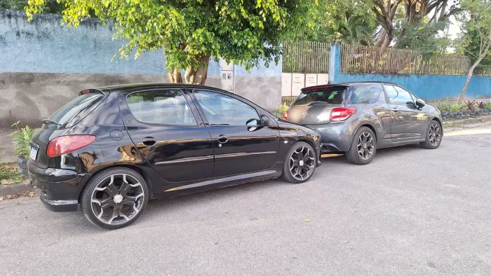 Rodas Citroen DS3 leia o anúncio