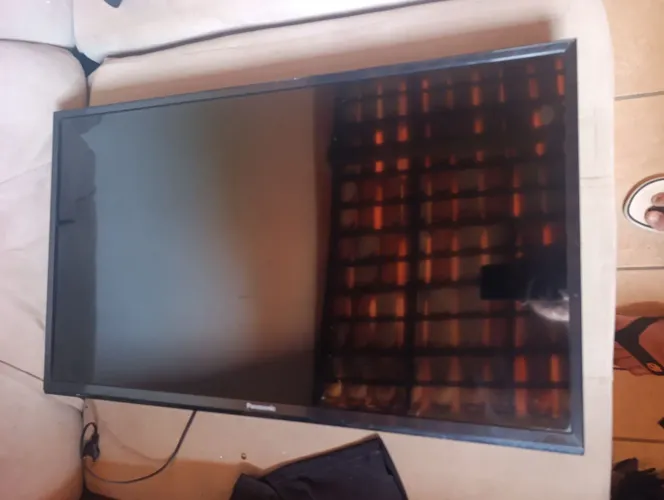 Vende-se TV 32 polegadas Panasonic