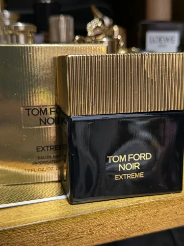 Noir Extreme Tom Ford Eau de Parfum - Perfume Unissex 50ml