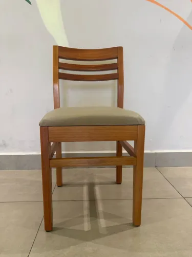 Cadeira Rubim modelo Diamante