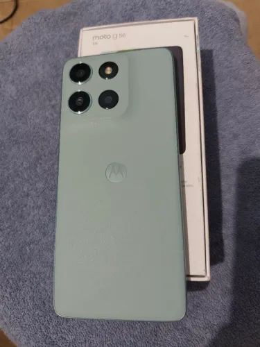 Celular moto g 56 256 GB 8 de RAM novo
