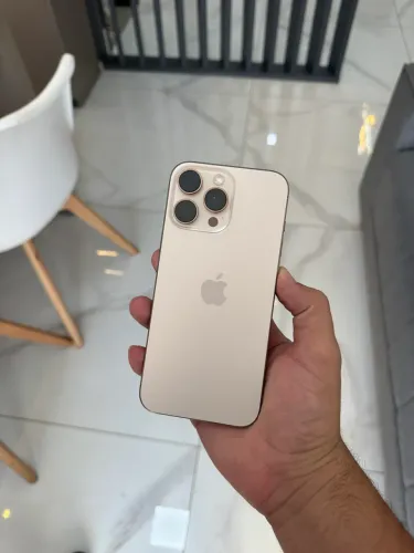 iPhone 16 Pro Max 256 gigas completo
