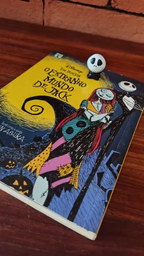 Mangá O Estranho Mundo de Jack - Tim Burton - Com brinde