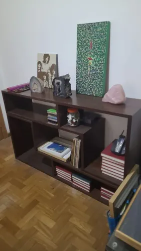 Aparador italiano em ótimo estado