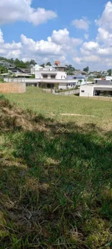 TERRENO EM DECLIVE A VENDA, 1.030M², R$ 405.000.00, CONDOMÍNIO COLINAS DE INHANDJARA - ITU