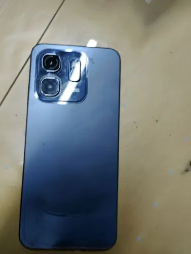 Celular sem tela, funciona