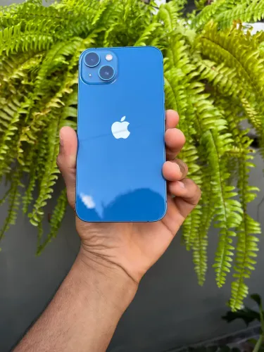 iPhone 13